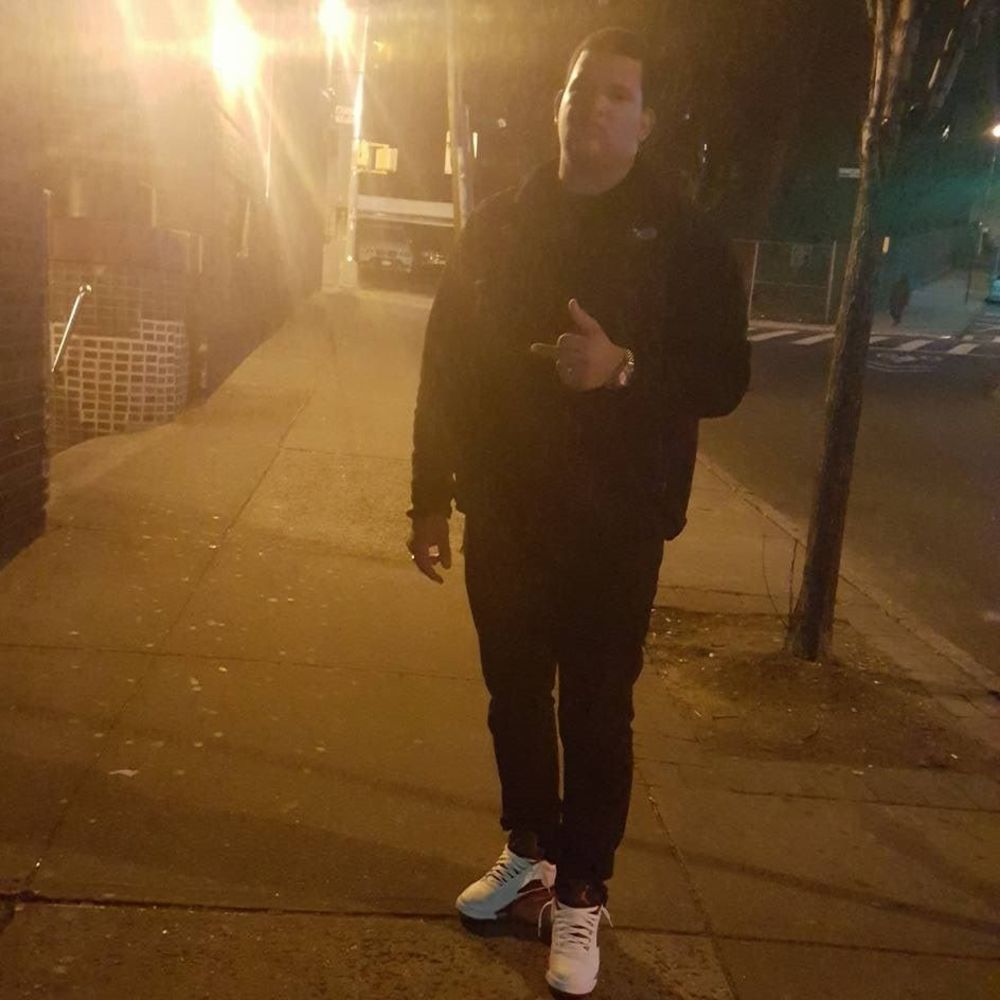 Meet your Posher, Sergio arturo